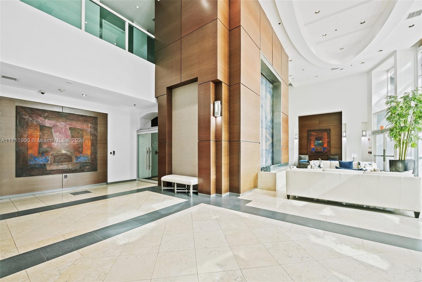 1155 Brickell Bay Dr # 903