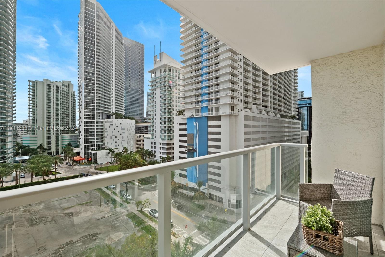 1155 Brickell Bay Dr # 903