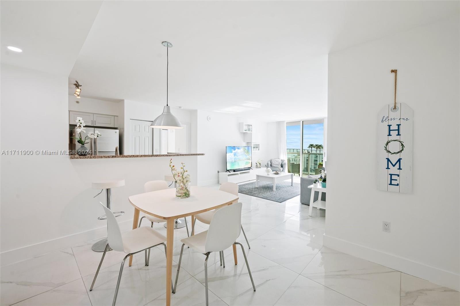 1155 Brickell Bay Dr # 903