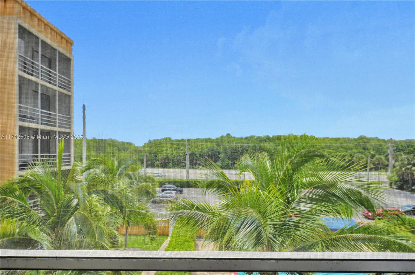 2935 NE 163rd St # 4B, North Miami Beach Unit: 4B
