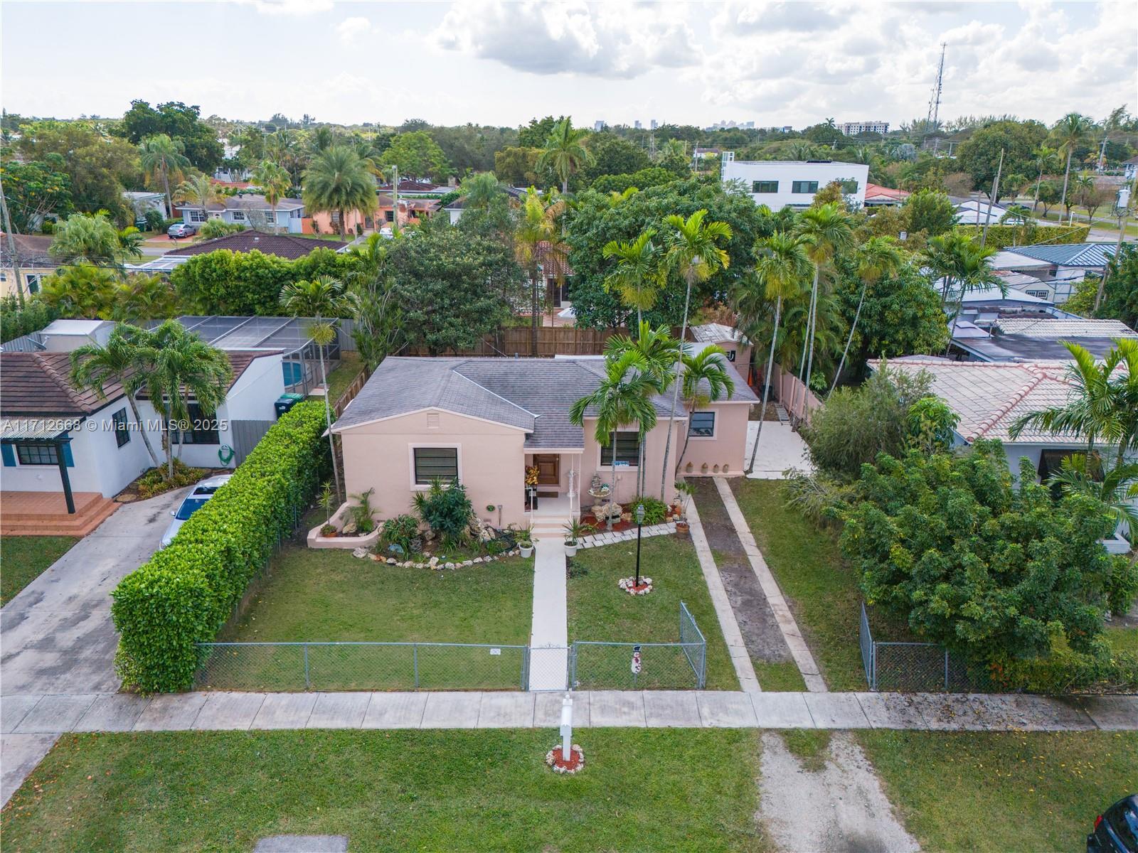 6750 SW 29th St