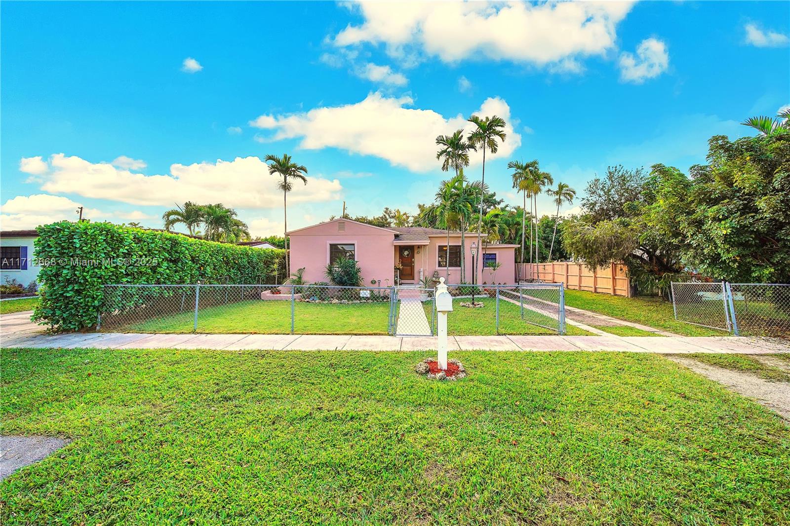 6750 SW 29th St