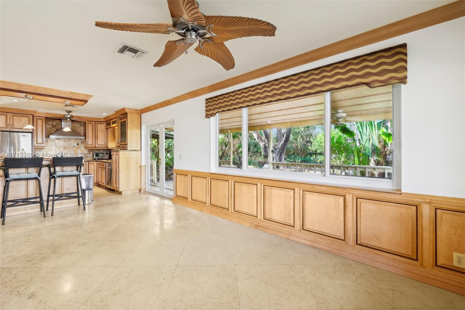1421 SW 1st Ter