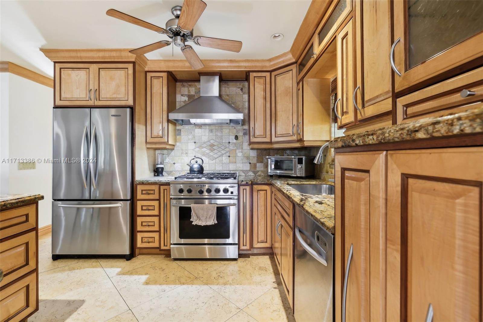 1421 SW 1st Ter