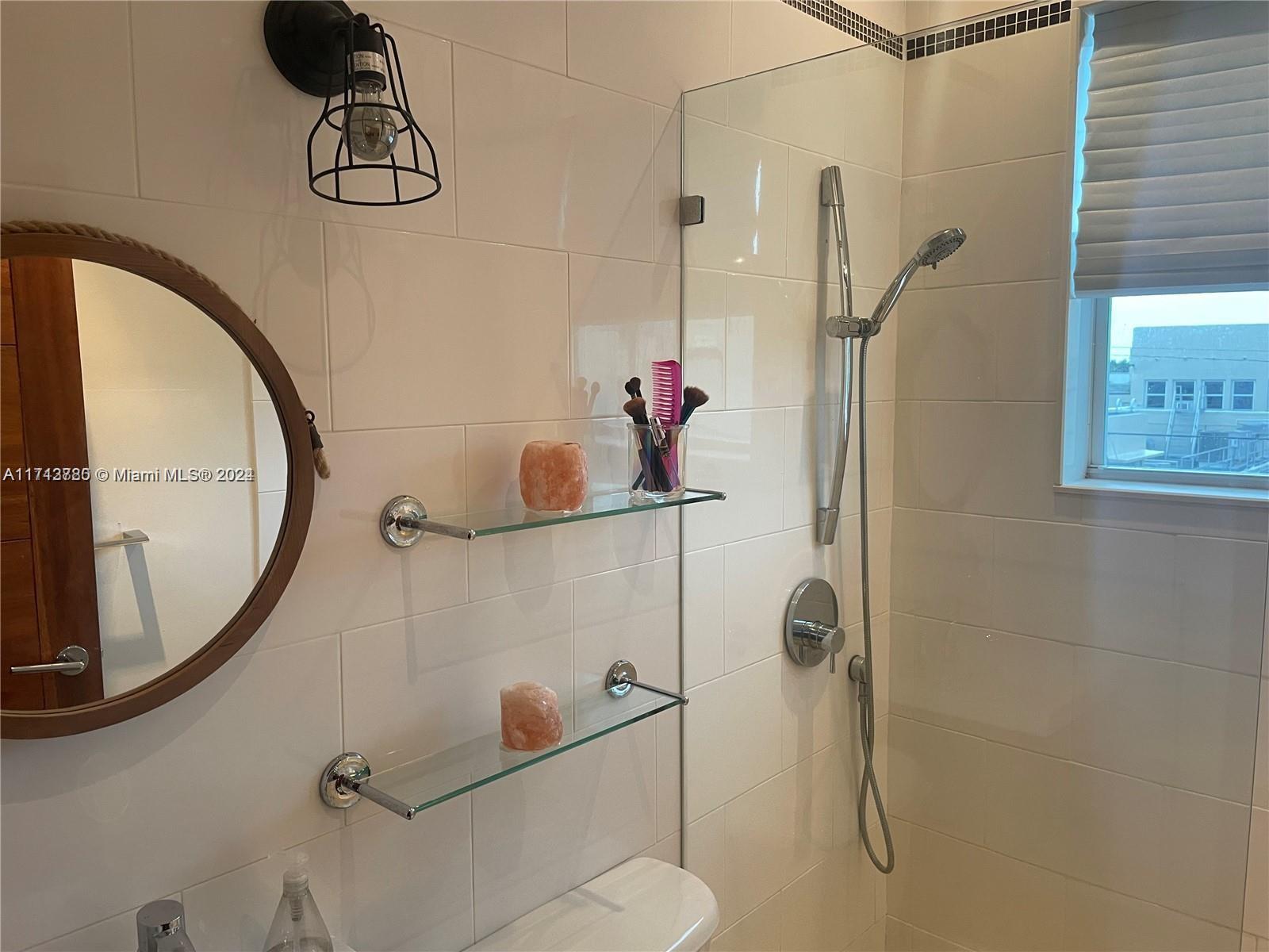 1618 Michigan Ave # 33
