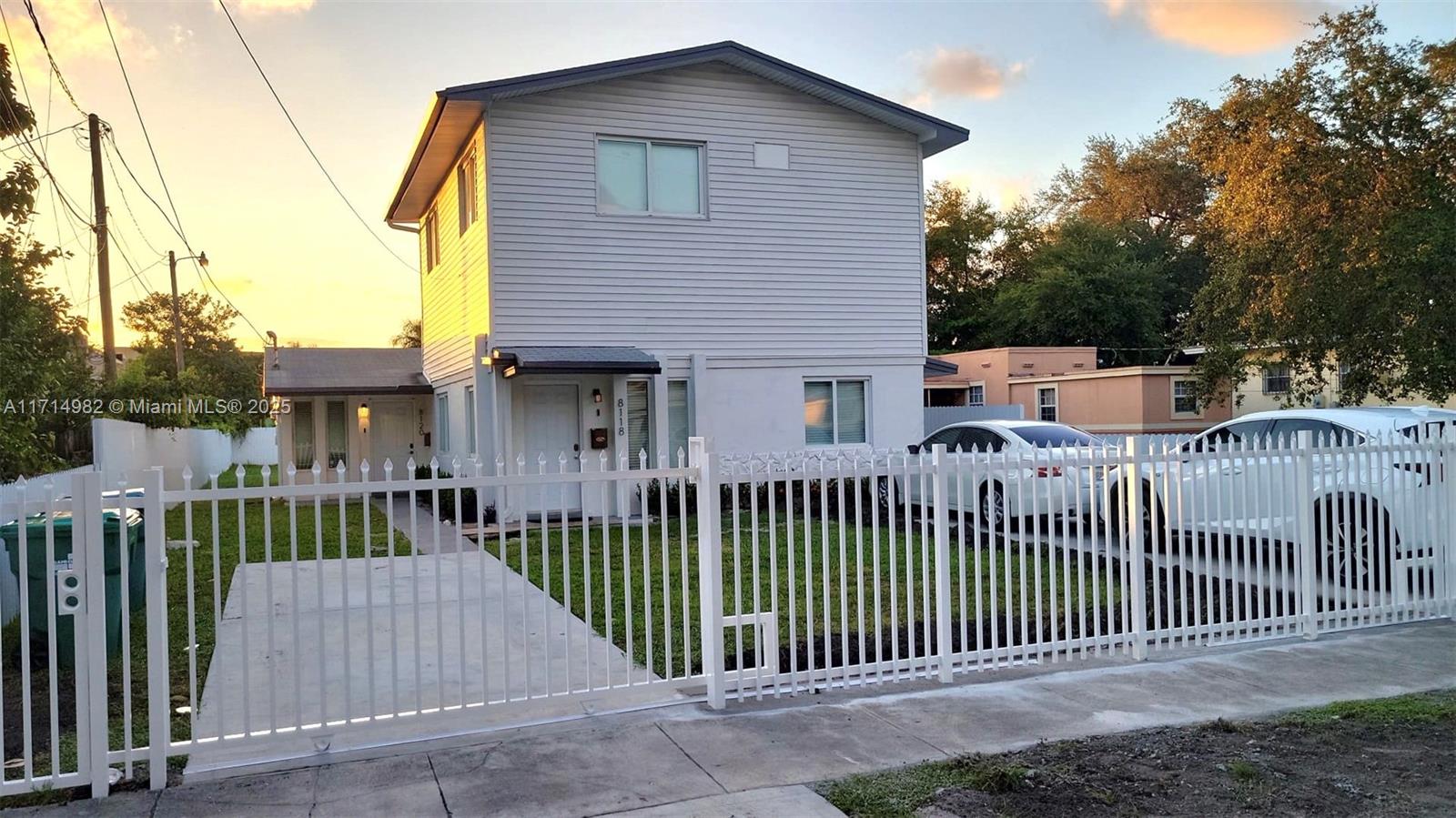 8118 NW 5th Ct