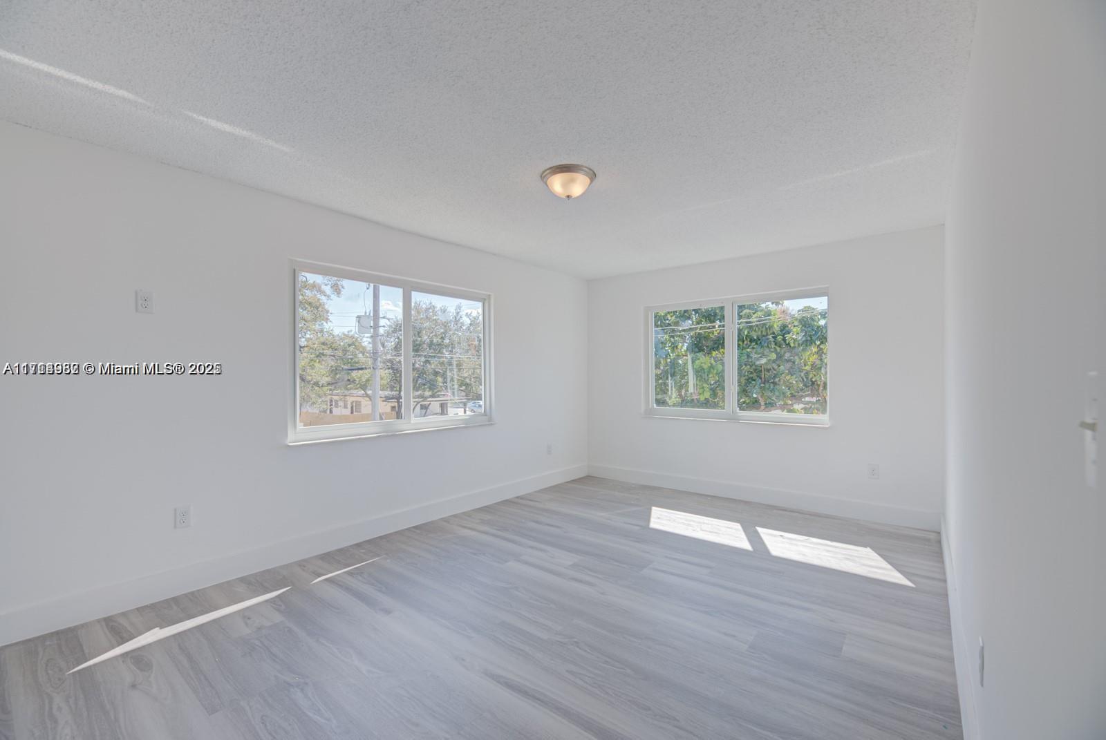8118 NW 5th Ct