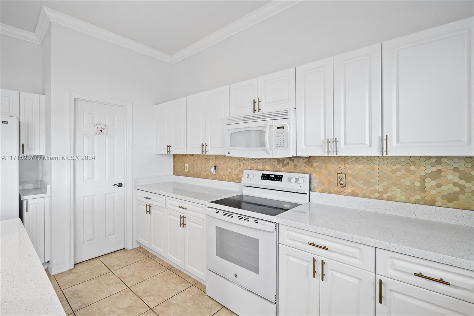 1920 SE 23rd Ave