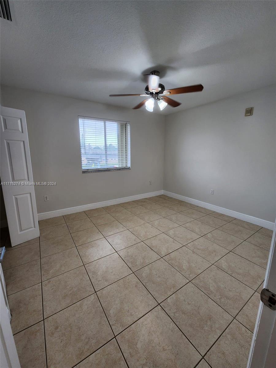 2185 NW 16 Terr # 3