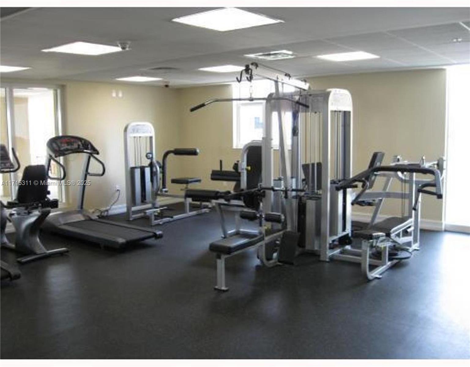 117 NW 42nd Ave # 706