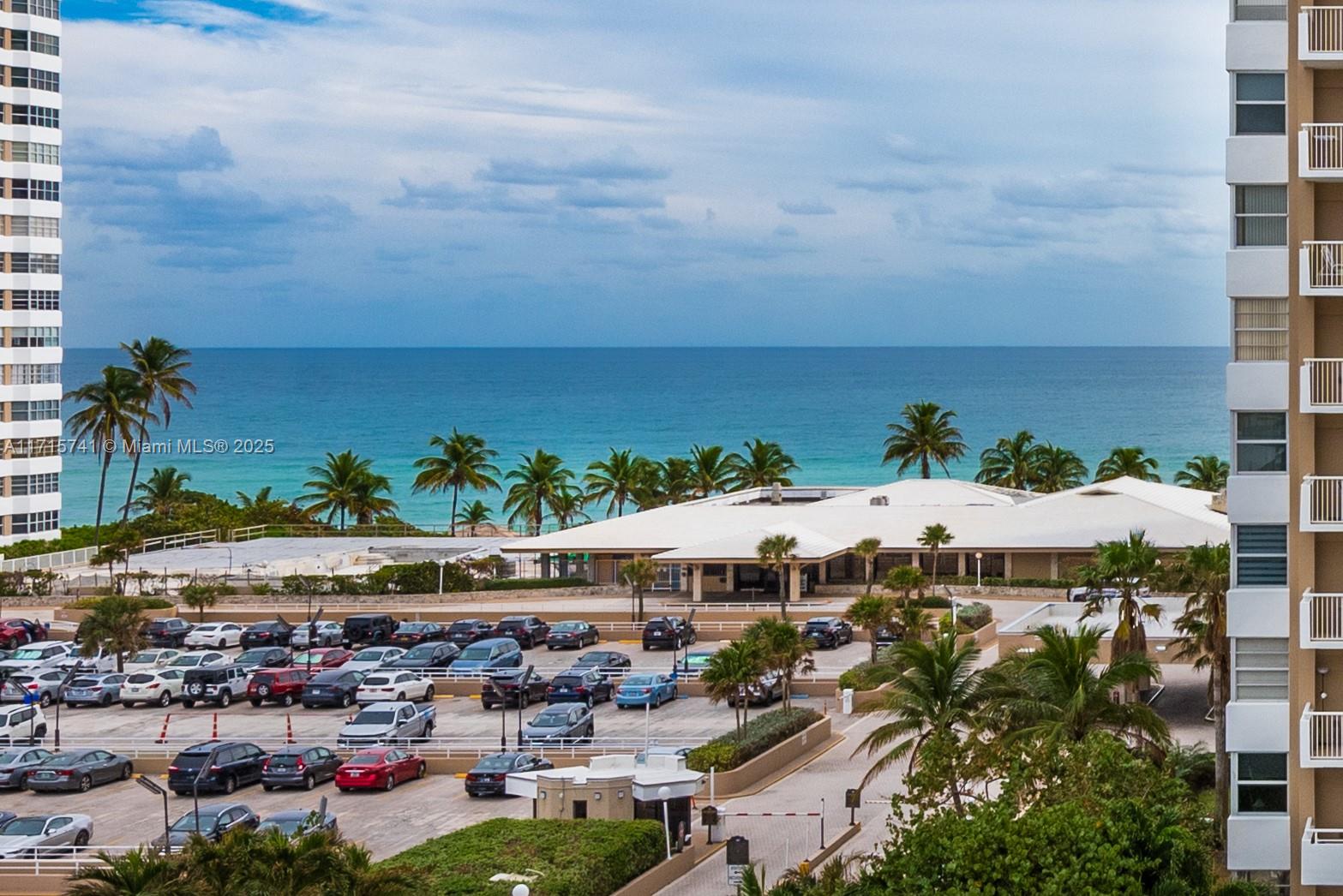 1985 S Ocean Dr # 6P