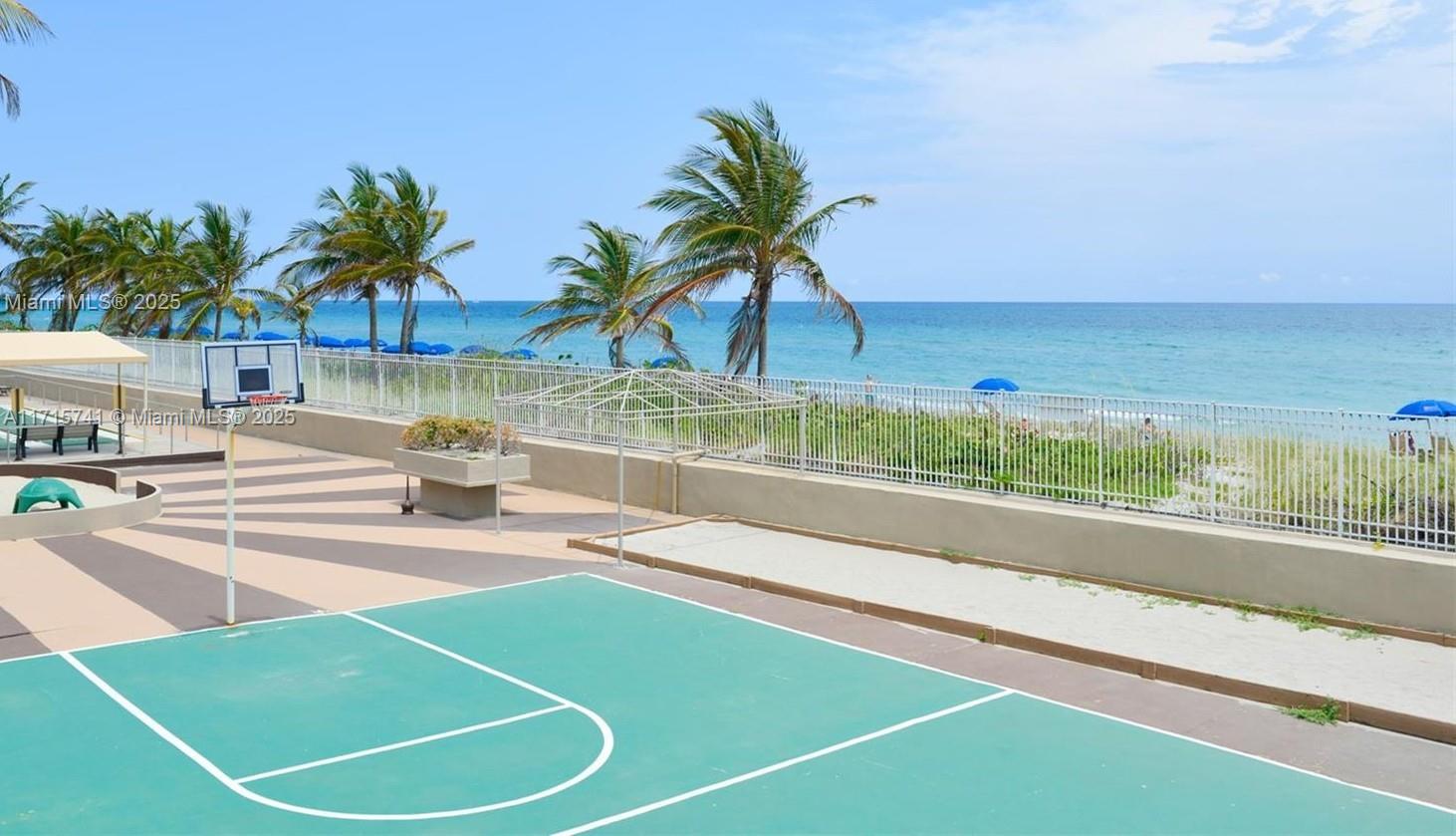 1985 S Ocean Dr # 6P