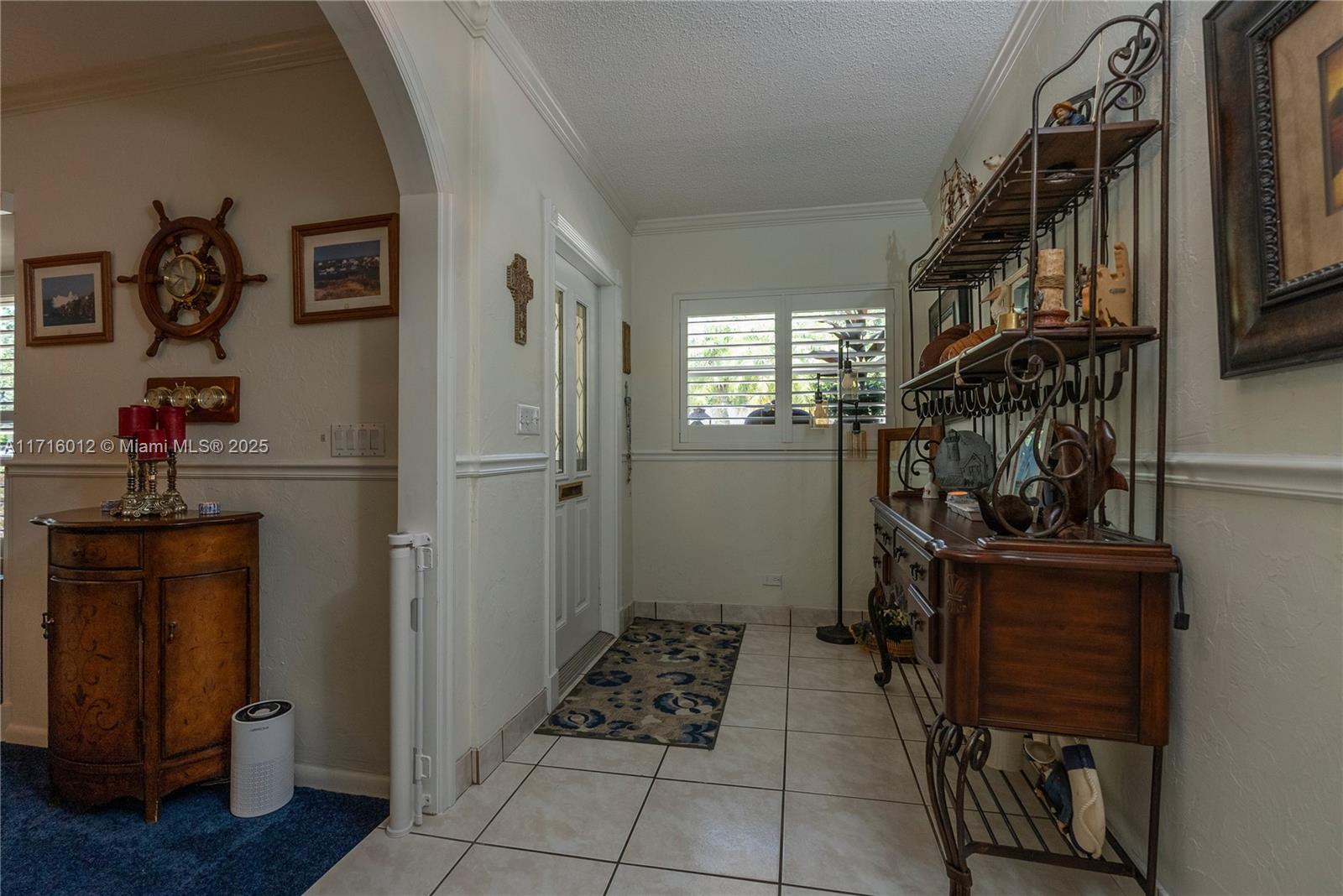 880 NW 73rd Ave