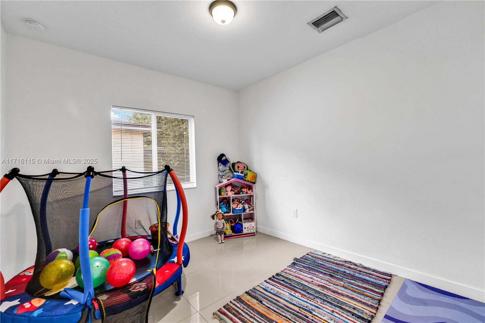 1971 NW 57th St