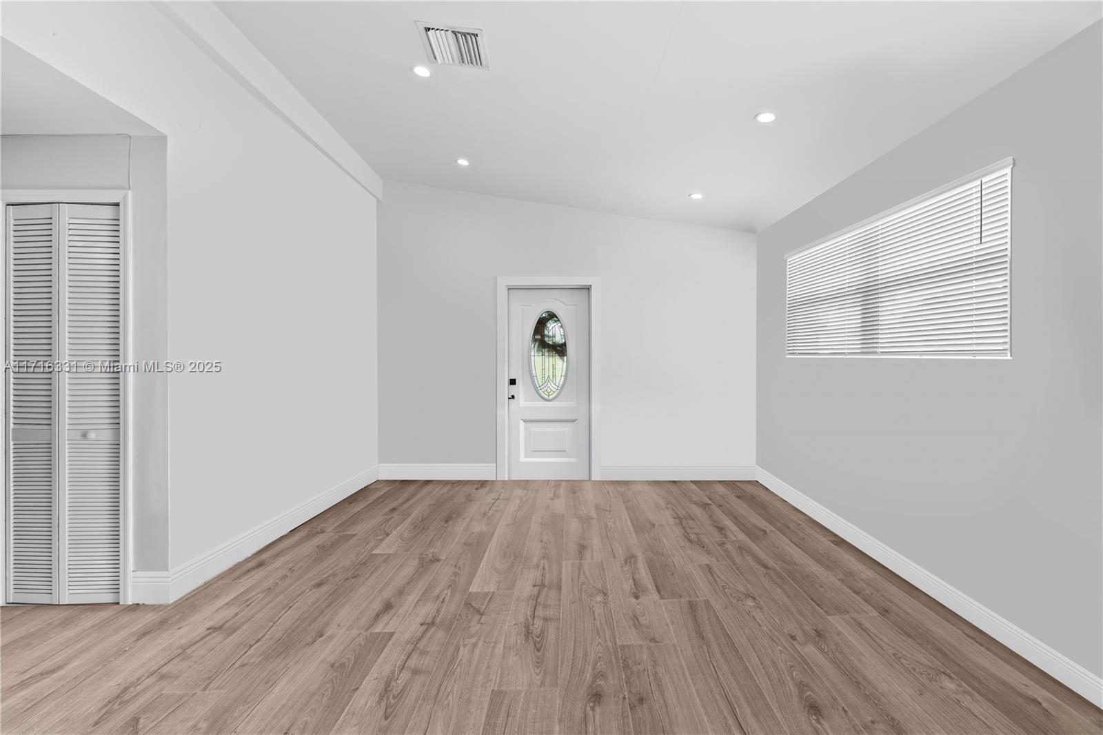 9200 NW 30th Ct