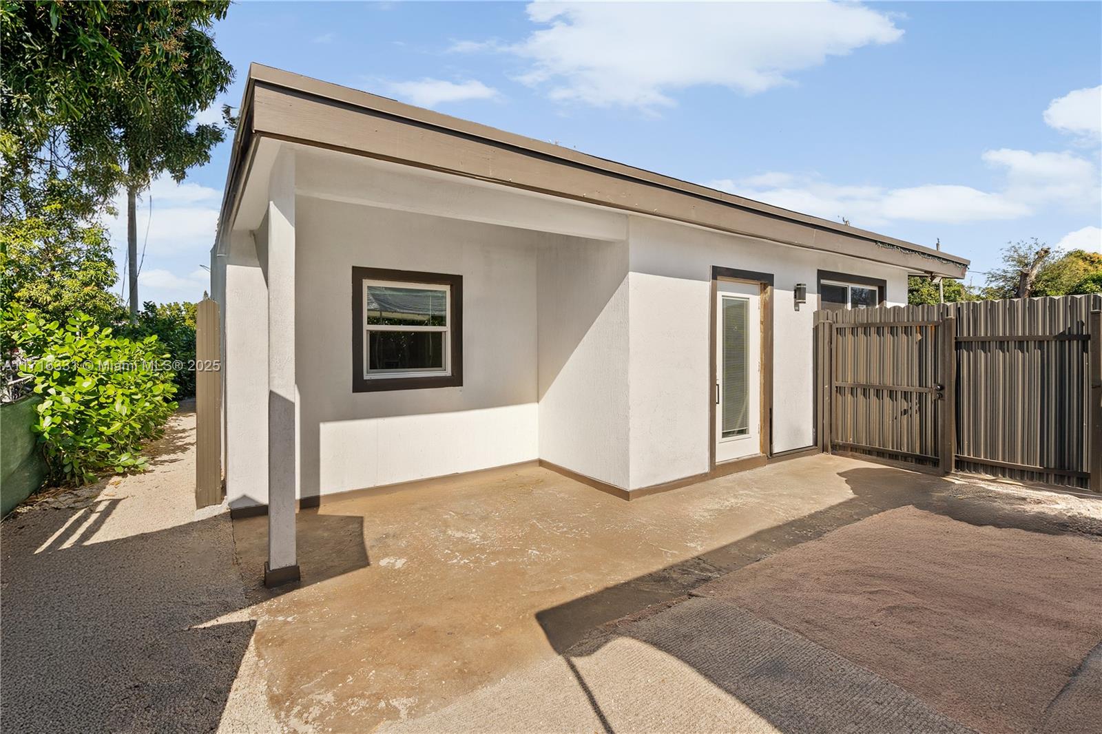 9200 NW 30th Ct
