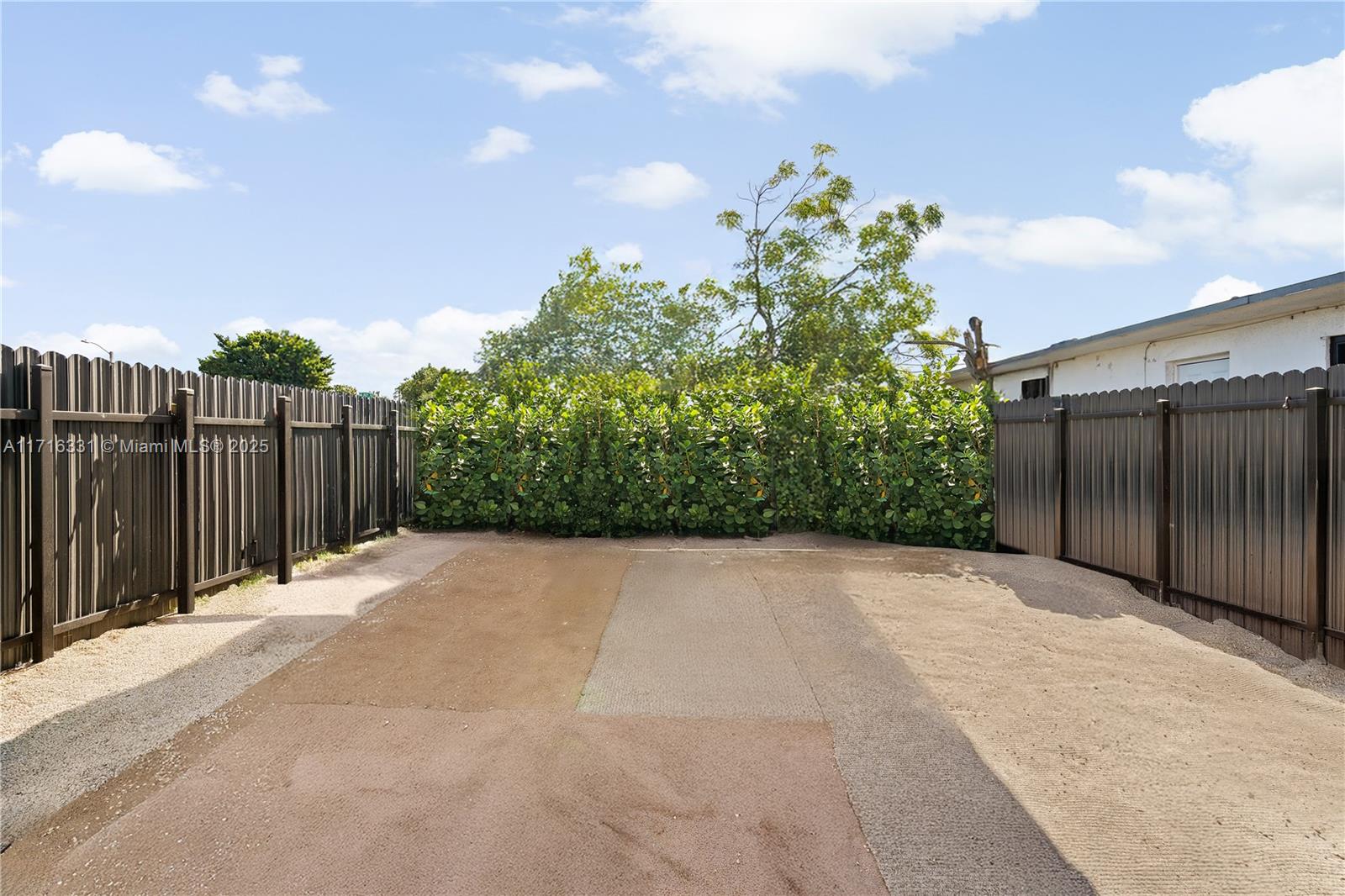 9200 NW 30th Ct