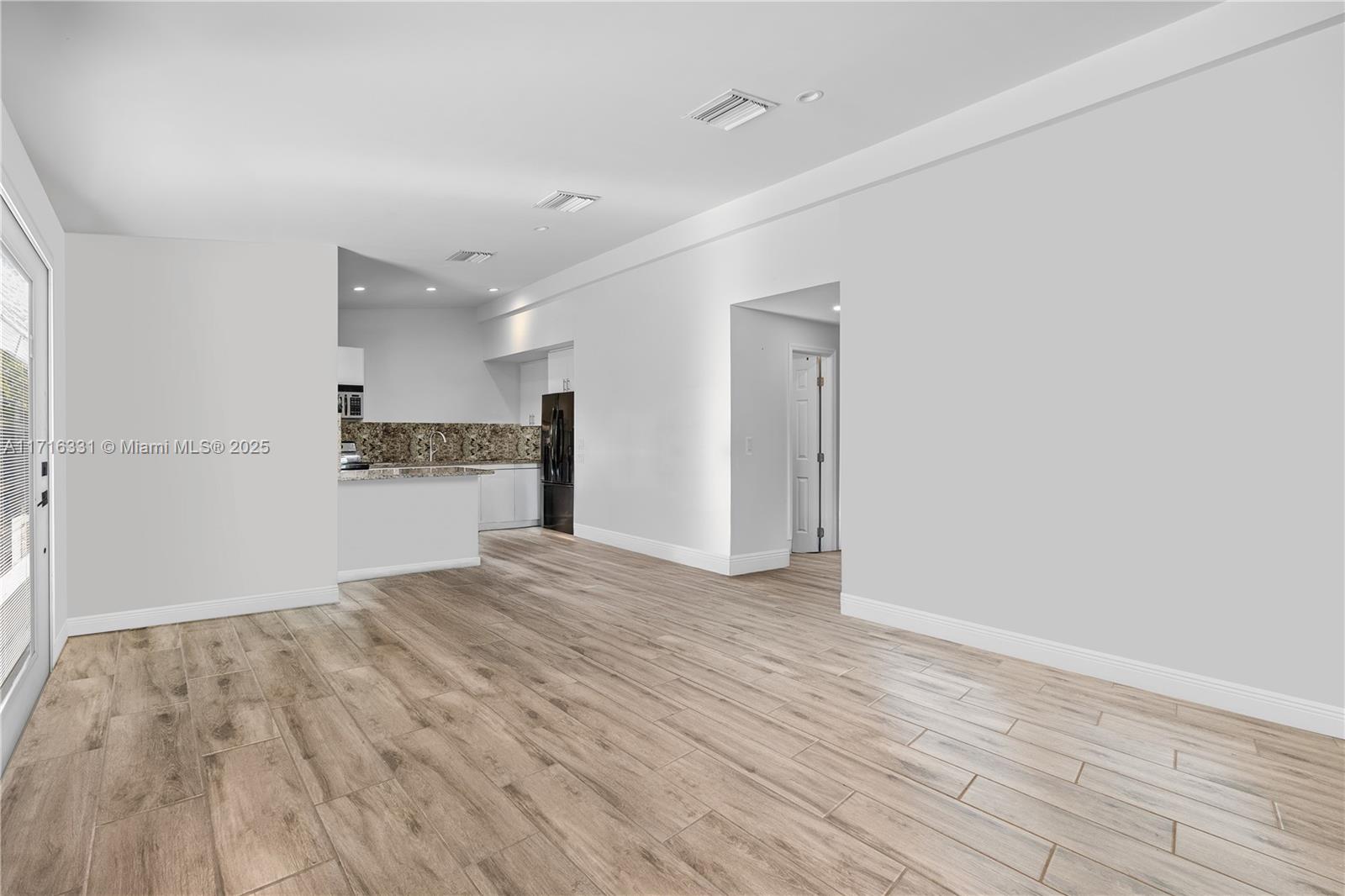 9200 NW 30th Ct