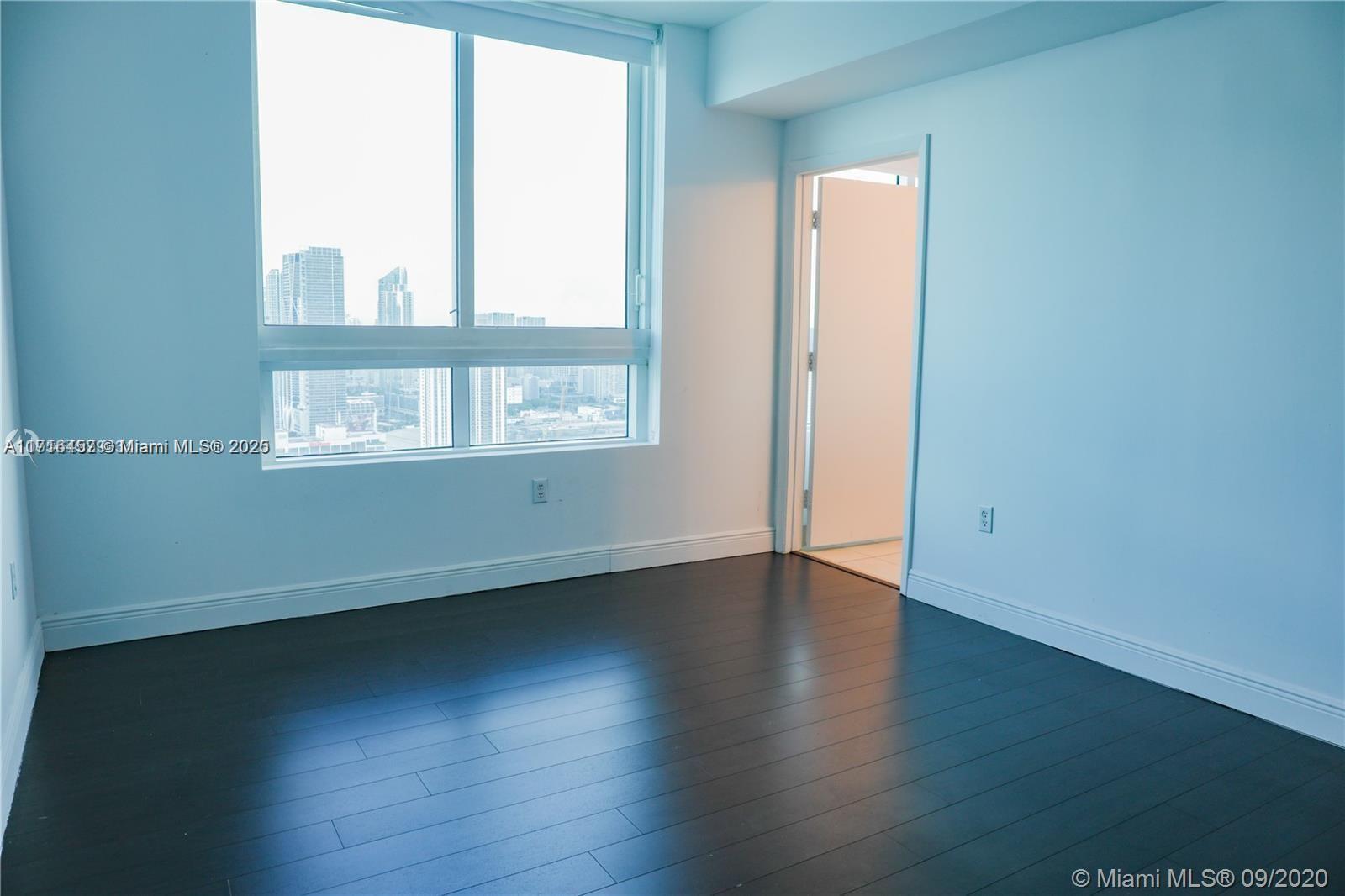 1900 N Bayshore Dr # 4511
