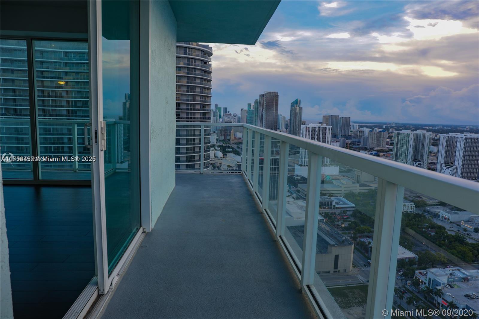 1900 N Bayshore Dr # 4511