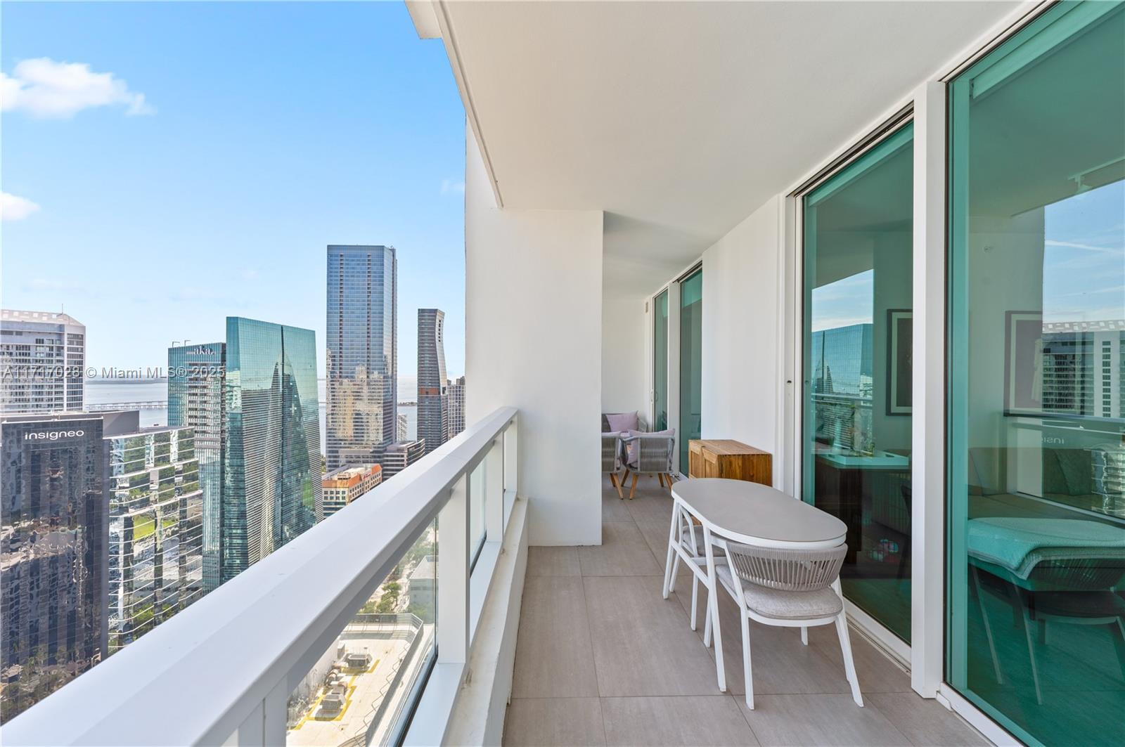 1080 Brickell Ave # 4004