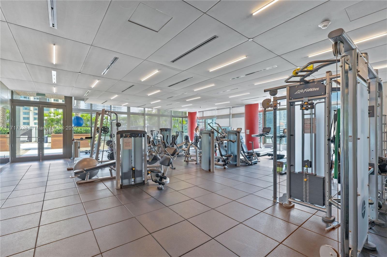 1080 Brickell Ave # 4004
