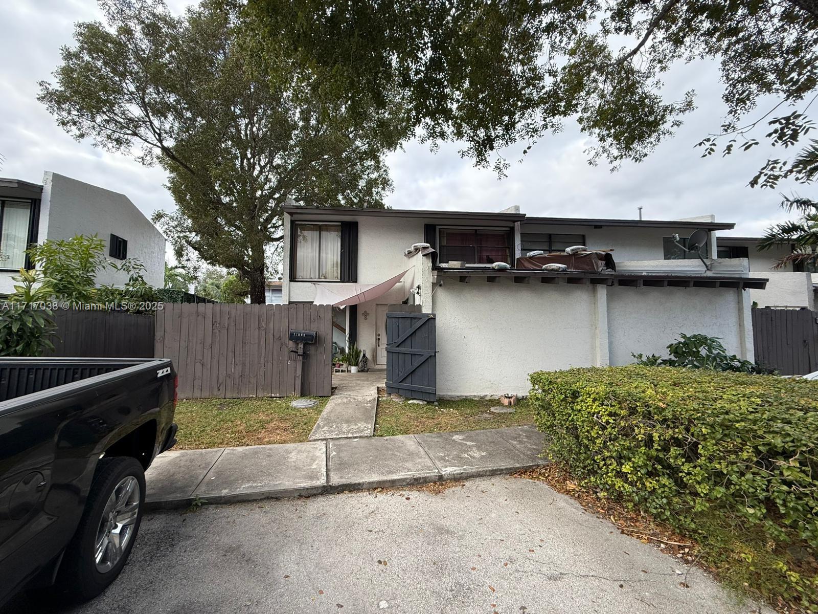 11060 SW 70th Ter # 11060