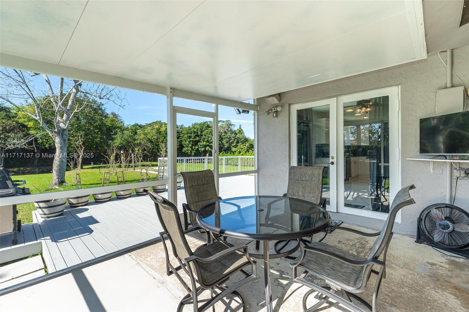 3051 SW 136th Ave