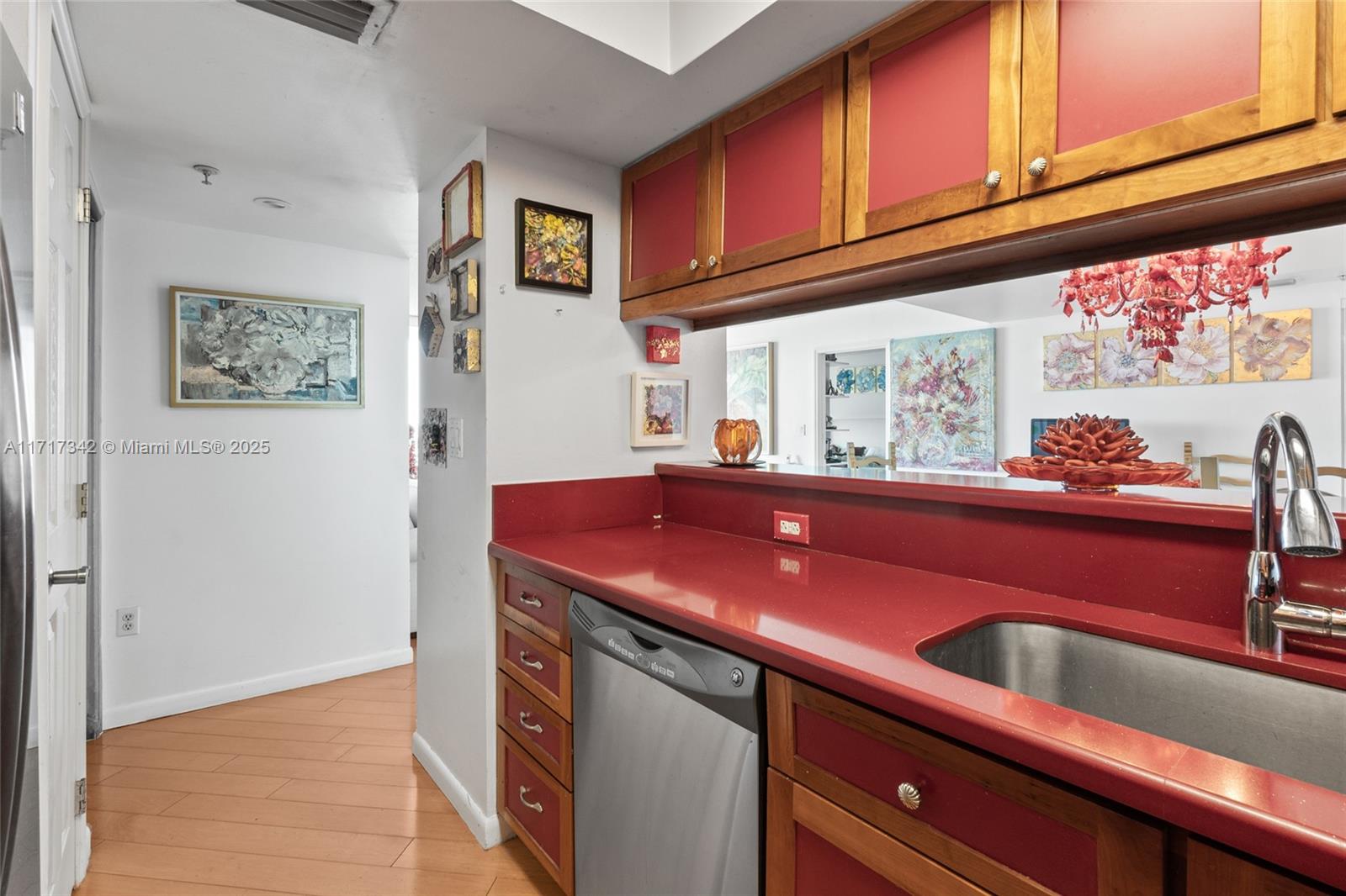 650 West Ave # 2907
