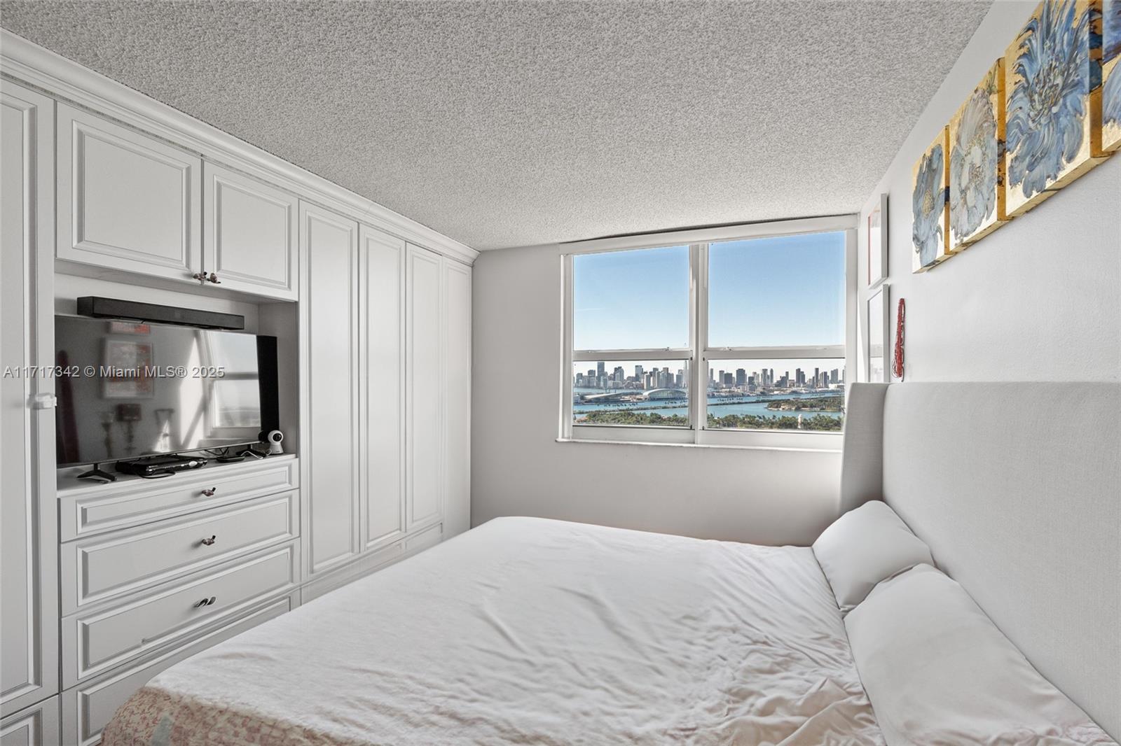 650 West Ave # 2907