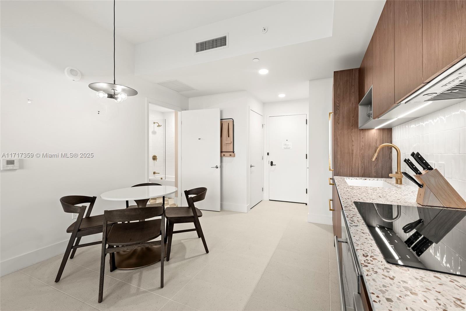 601 NE 1st Ave # 5104