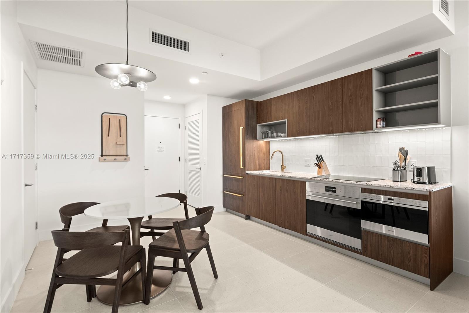 601 NE 1st Ave # 5104