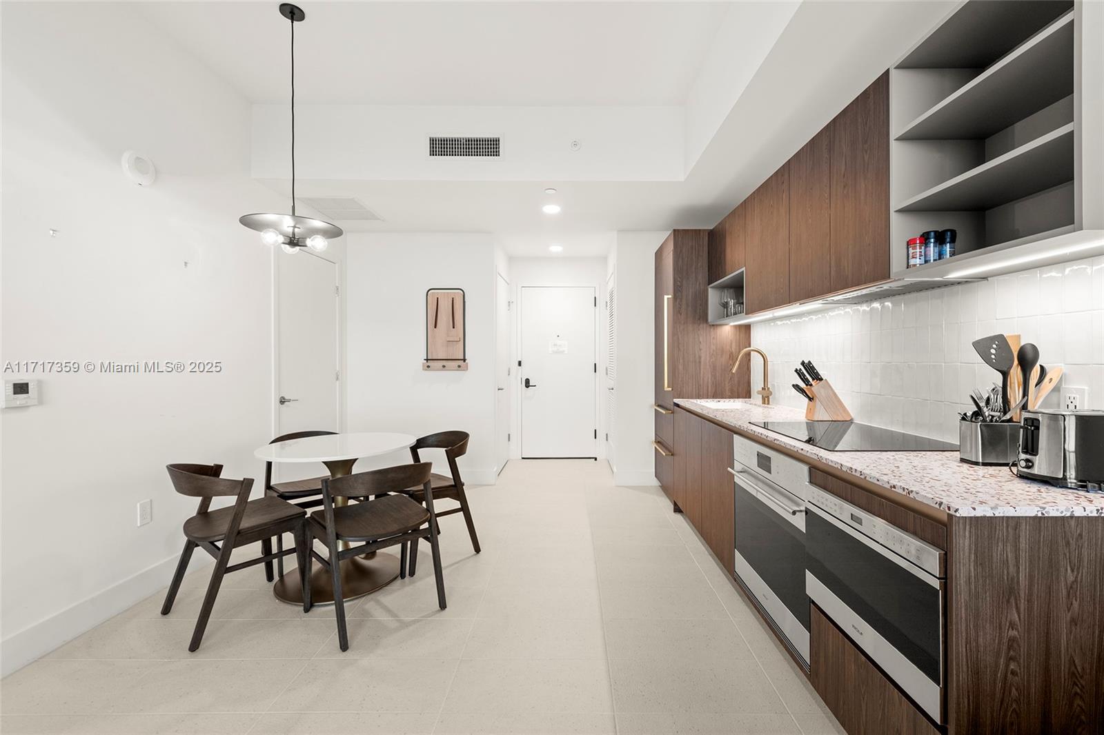 601 NE 1st Ave # 5104