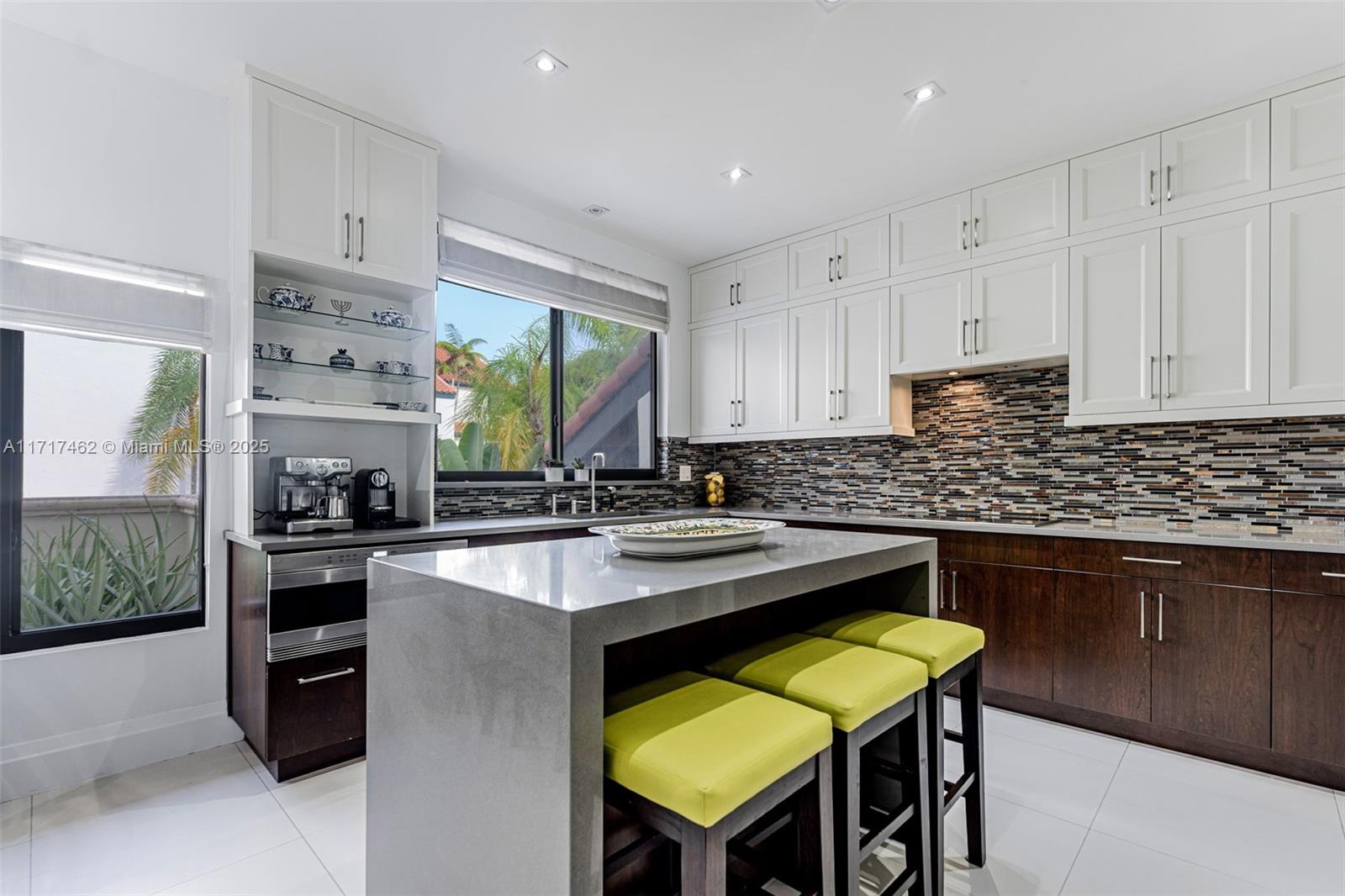2000 S Bayshore Dr # 43