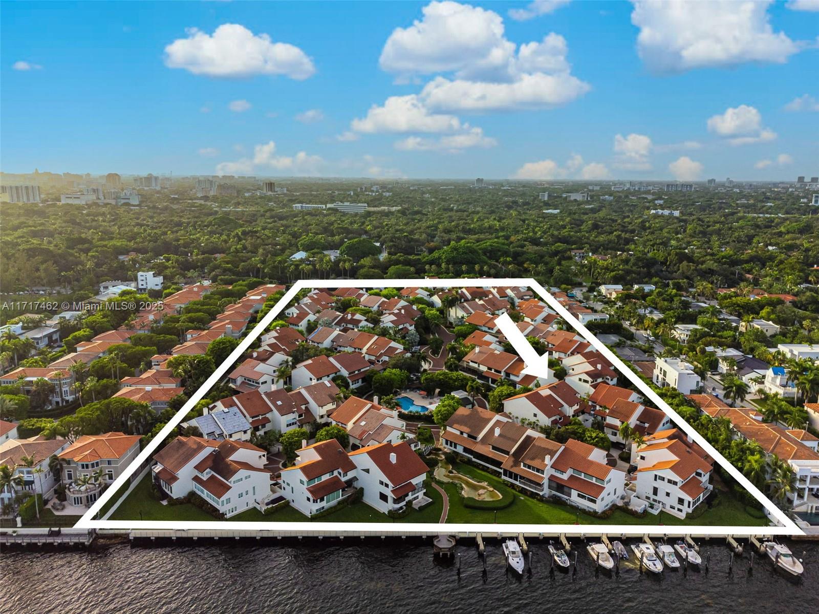 2000 S Bayshore Dr # 43