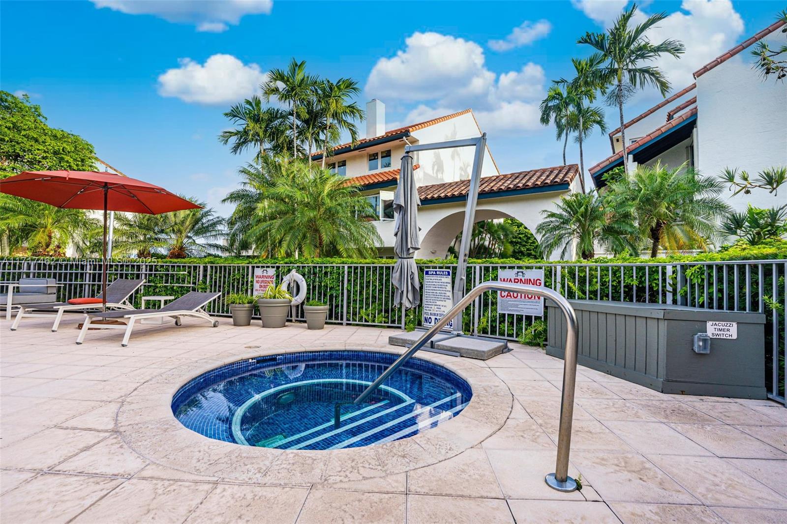2000 S Bayshore Dr # 43