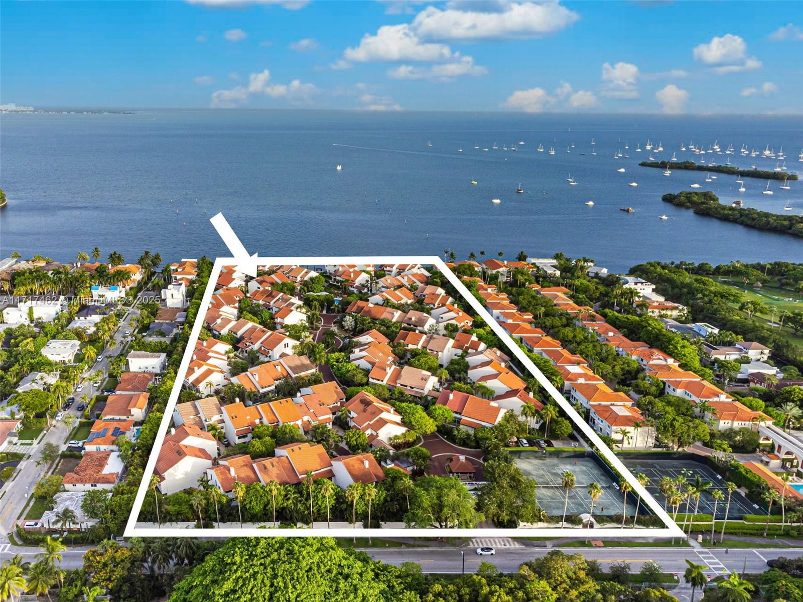 2000 S Bayshore Dr # 43