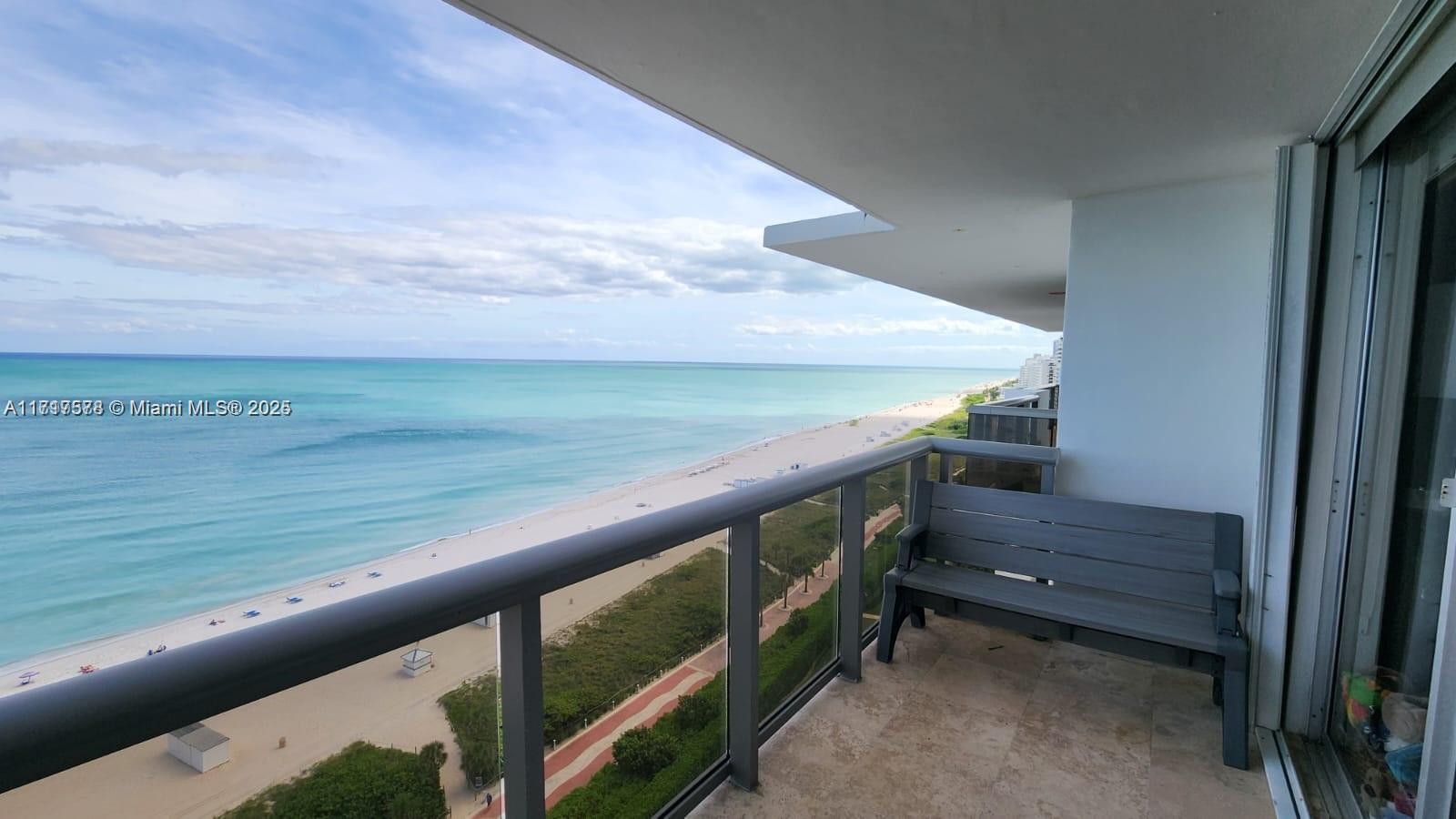 6039 Collins Ave # 25 Unit: PH-25