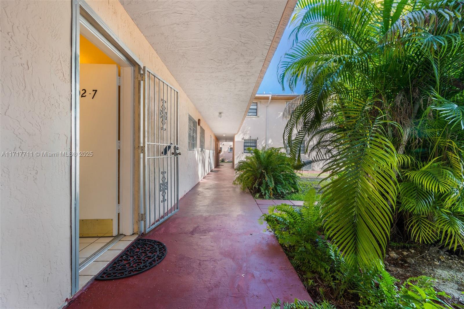 6215 W 24th Ave # 7 Unit: 102-7