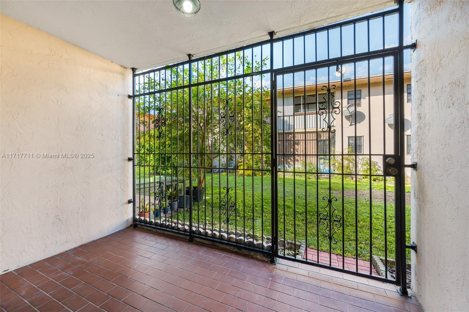 6215 W 24th Ave # 7 Unit: 102-7