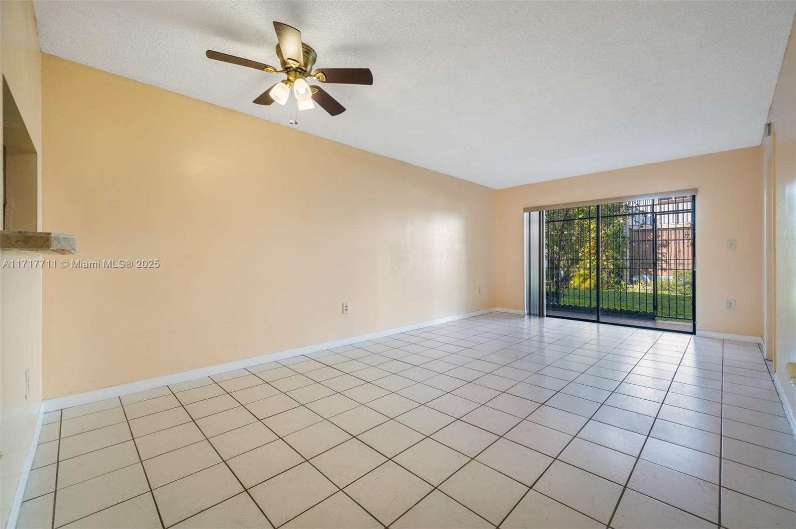 6215 W 24th Ave # 7 Unit: 102-7