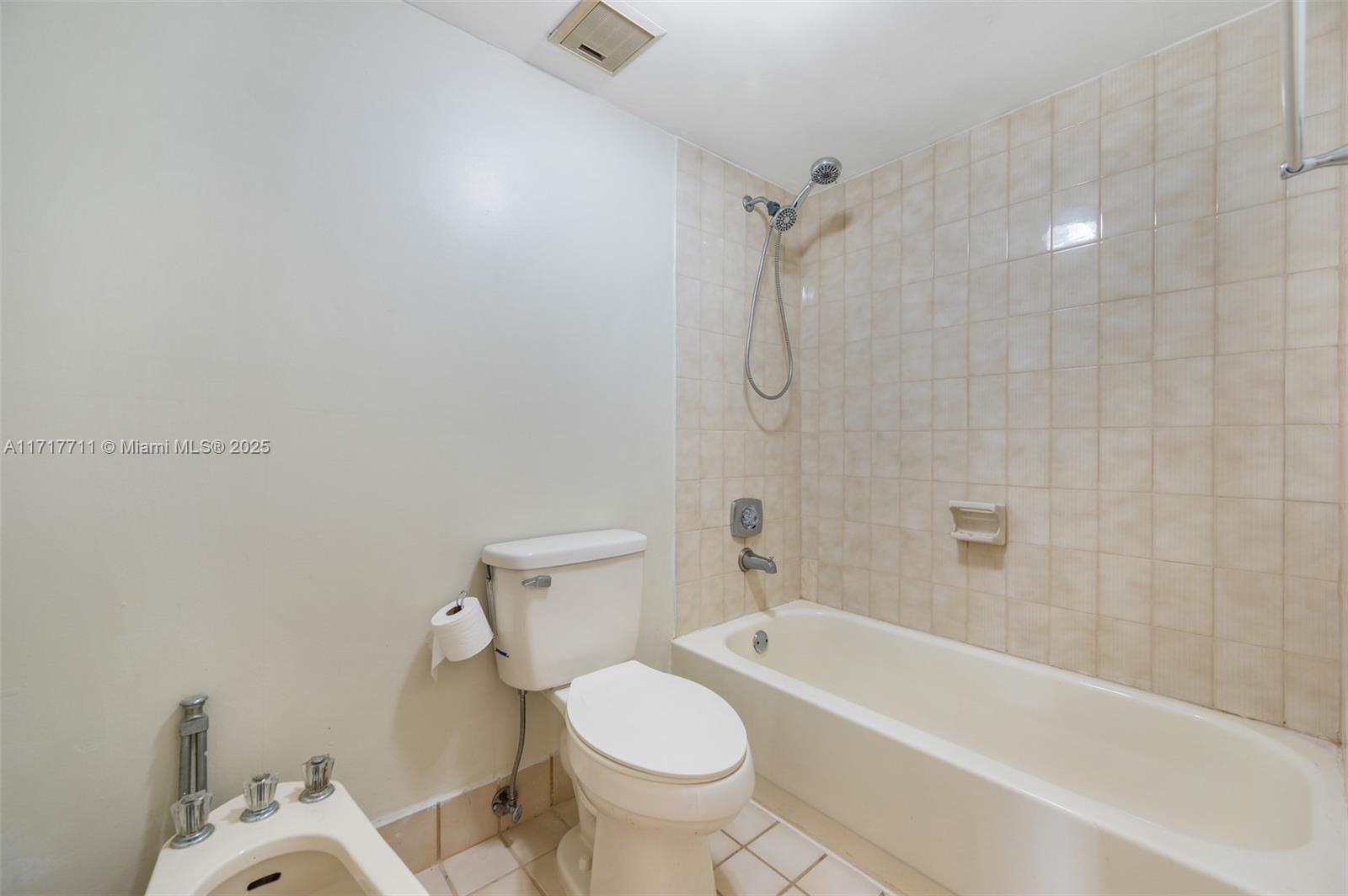 6215 W 24th Ave # 7 Unit: 102-7