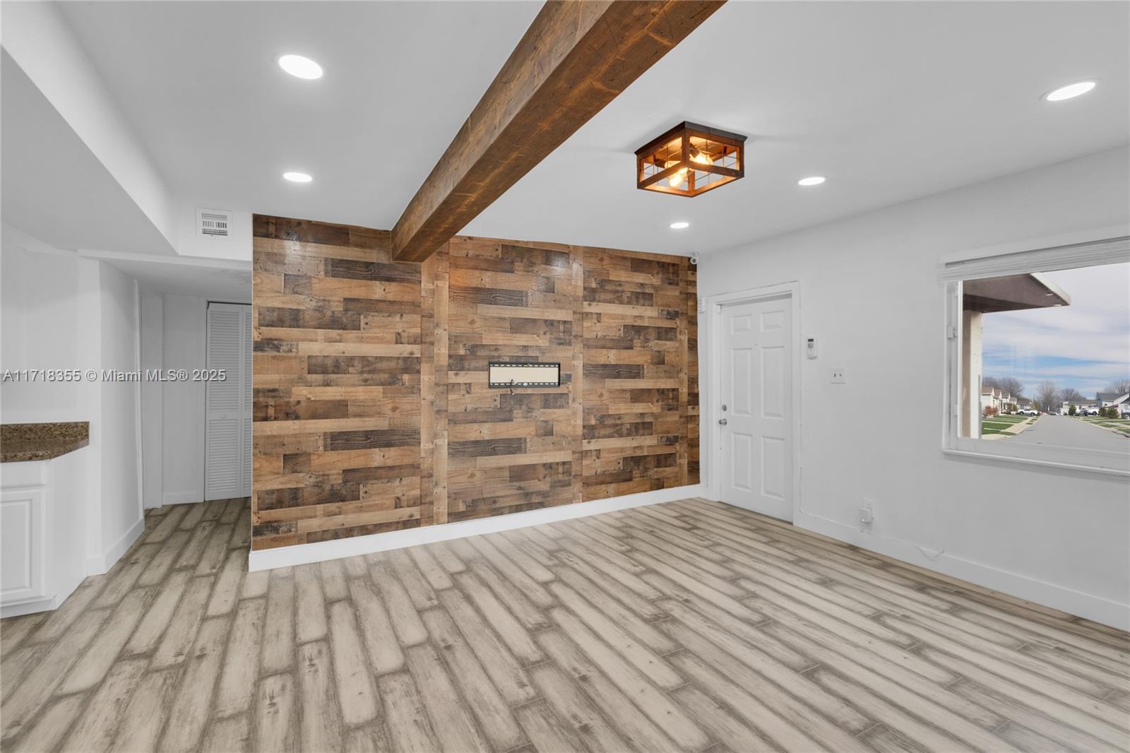 649 NW 24th Ave