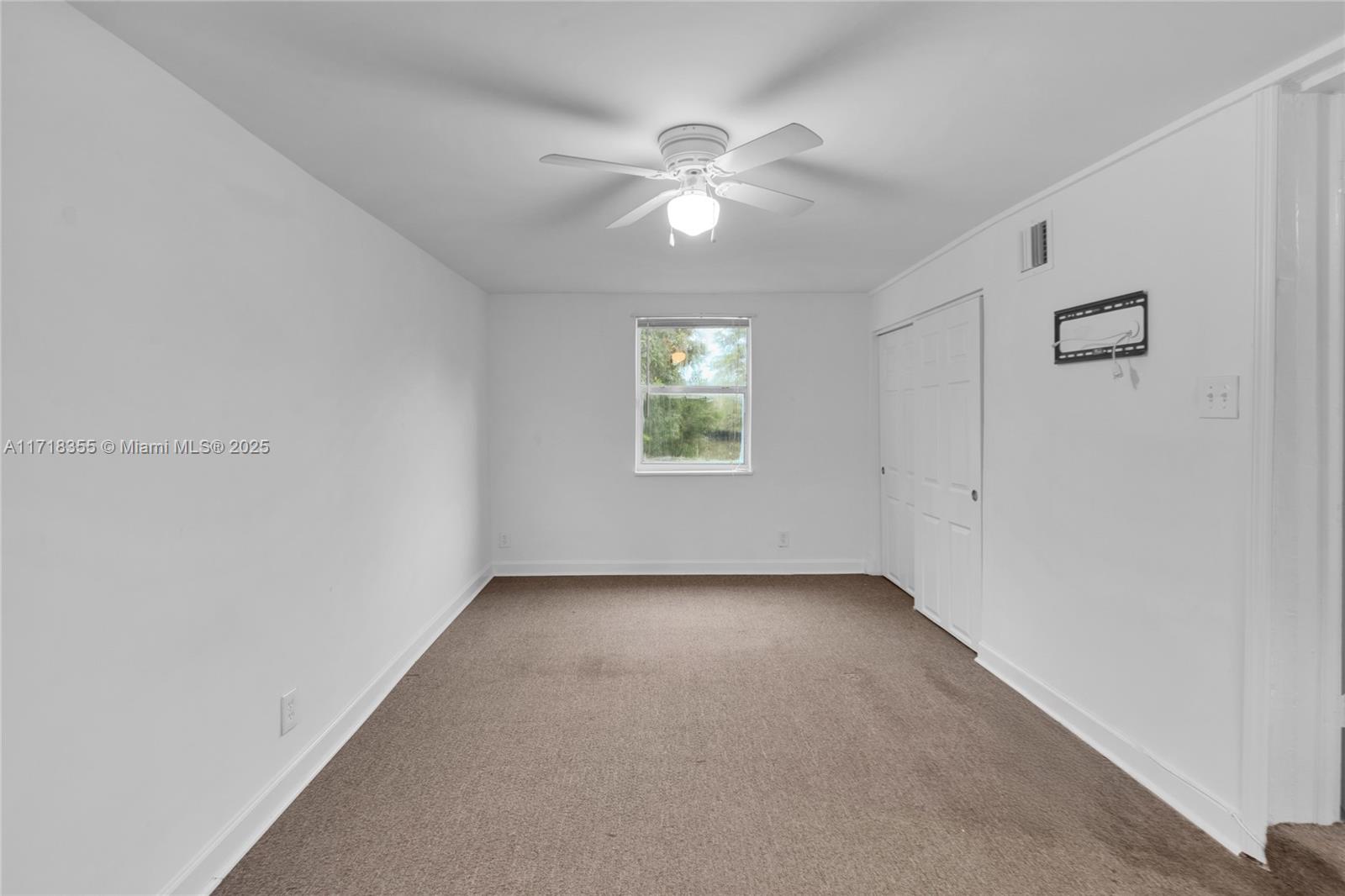 649 NW 24th Ave