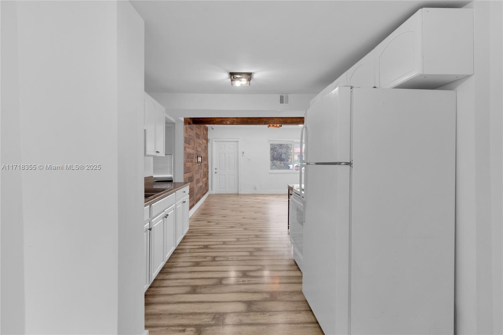 649 NW 24th Ave
