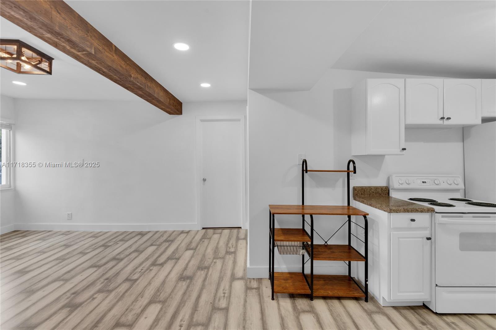 649 NW 24th Ave