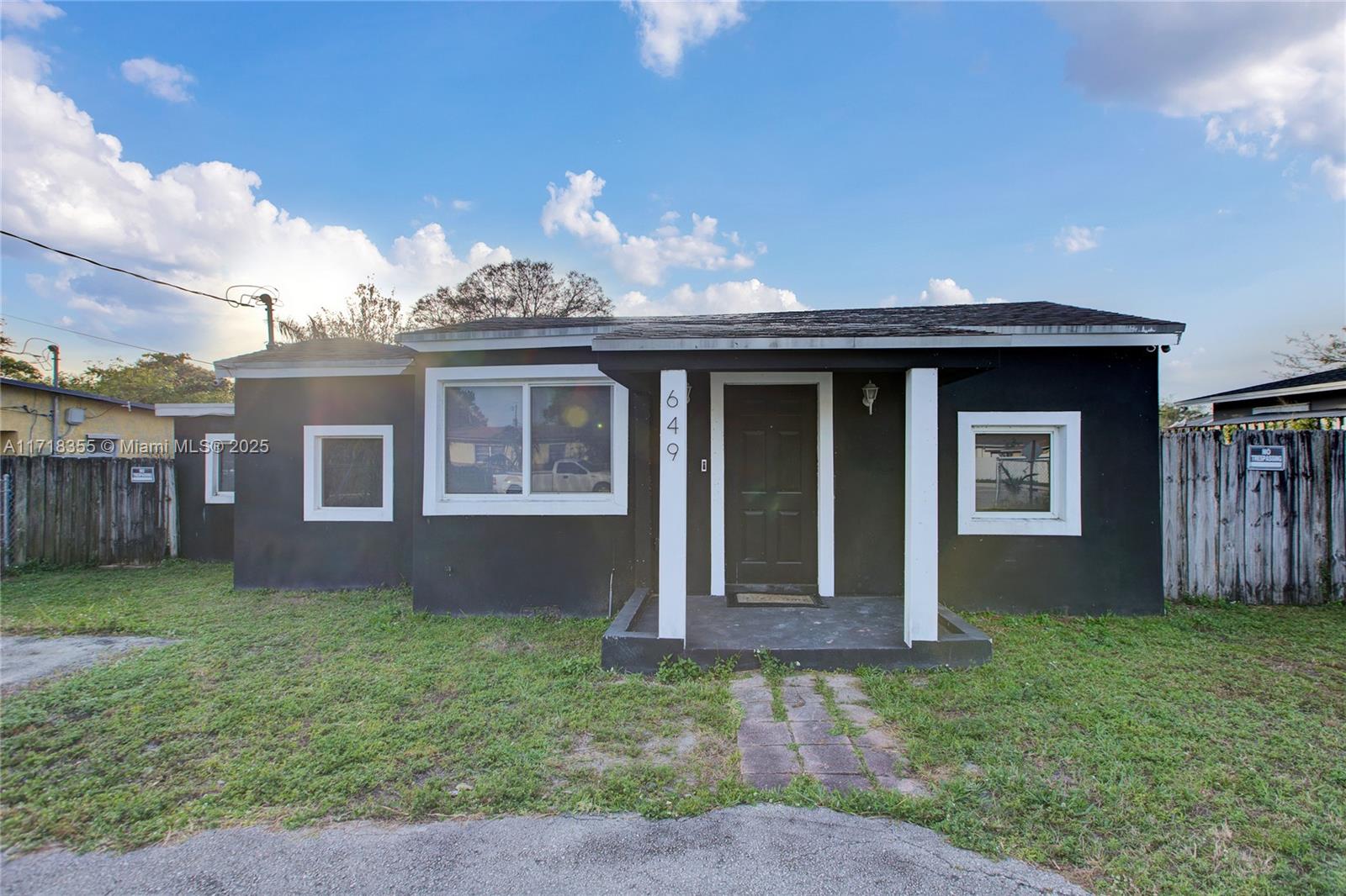 649 NW 24th Ave