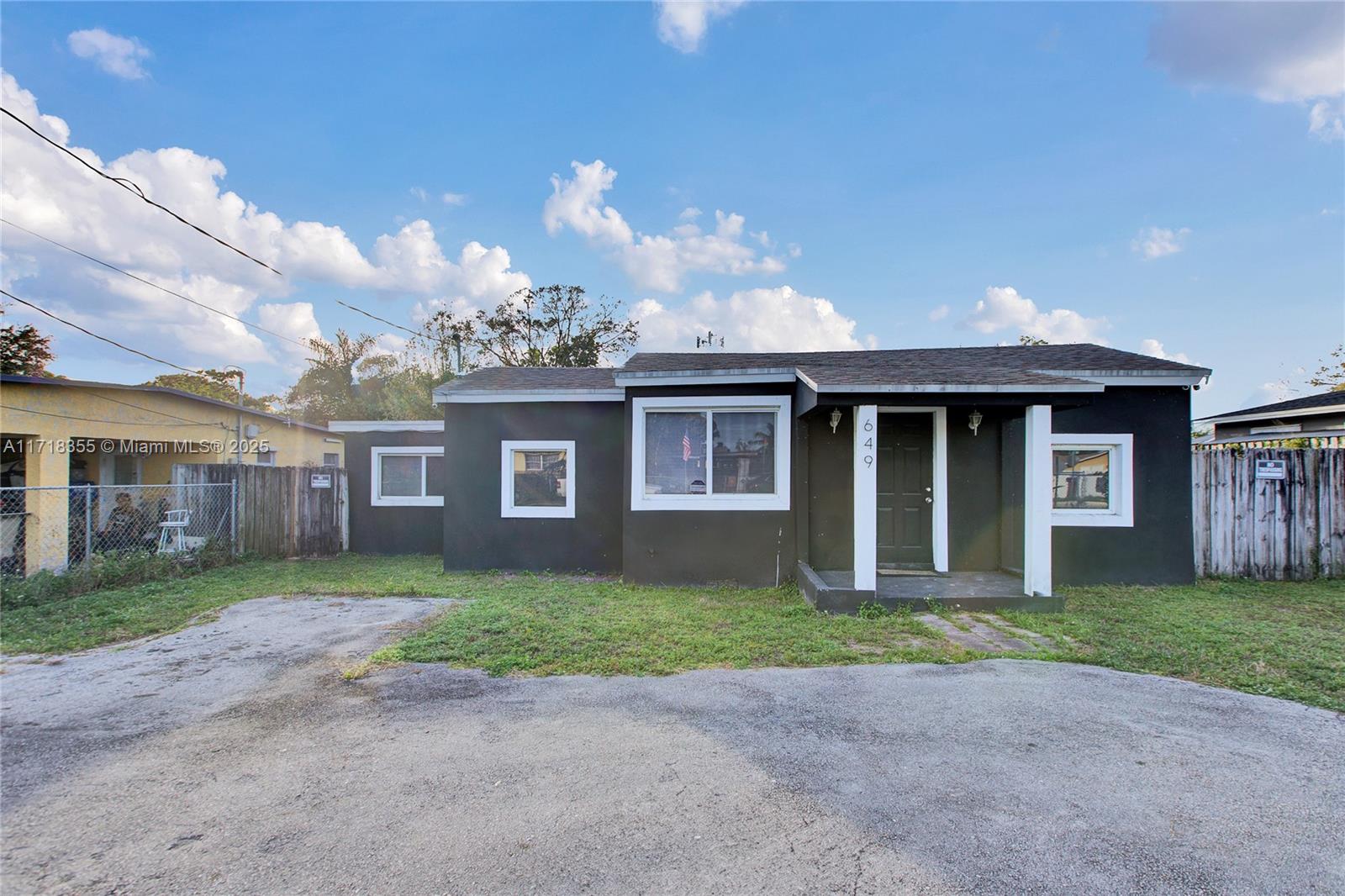 649 NW 24th Ave