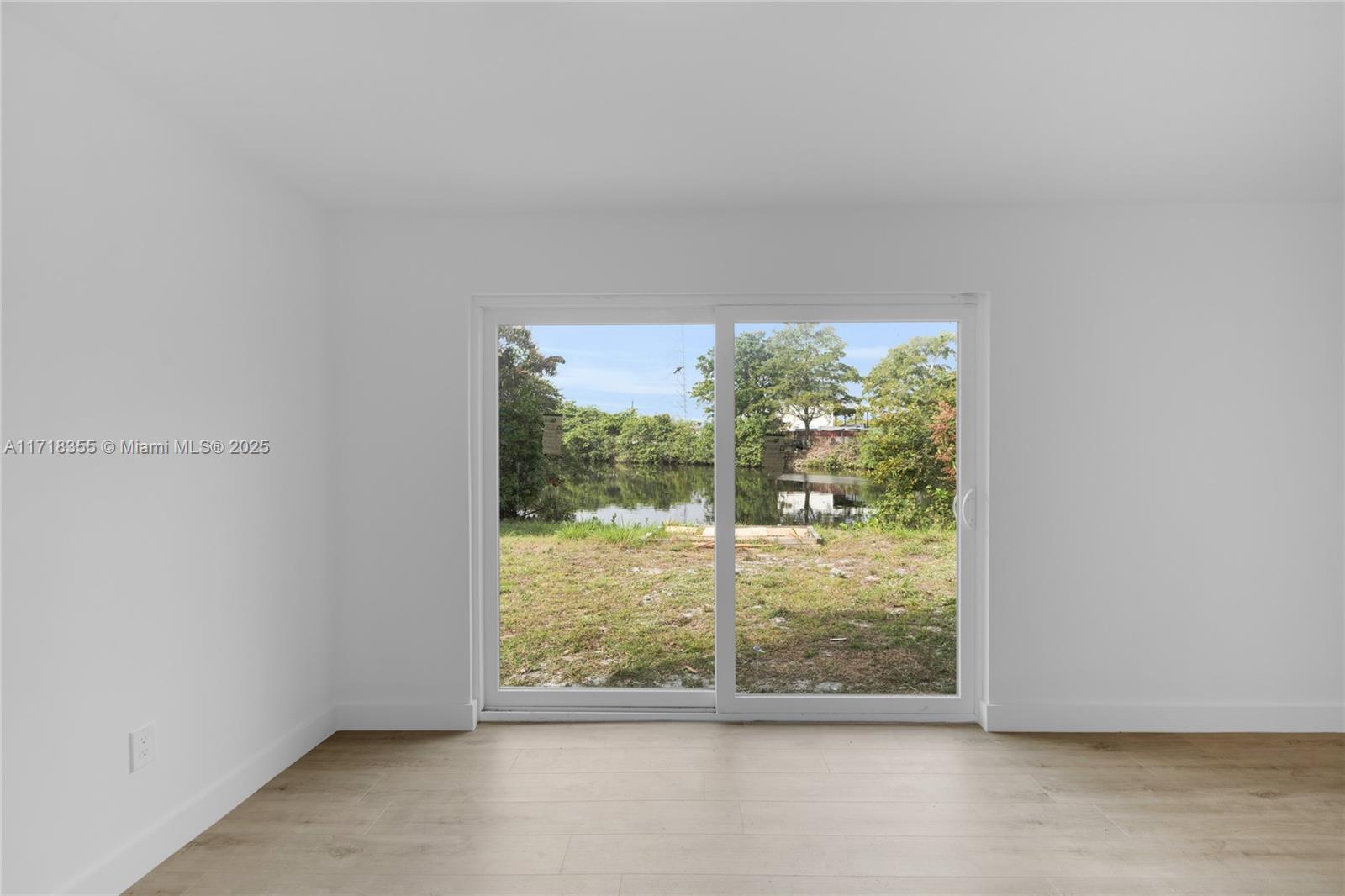 649 NW 24th Ave