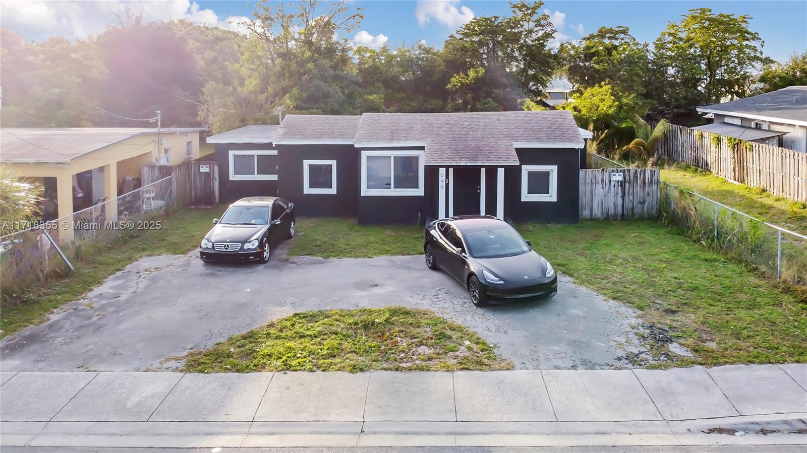649 NW 24th Ave